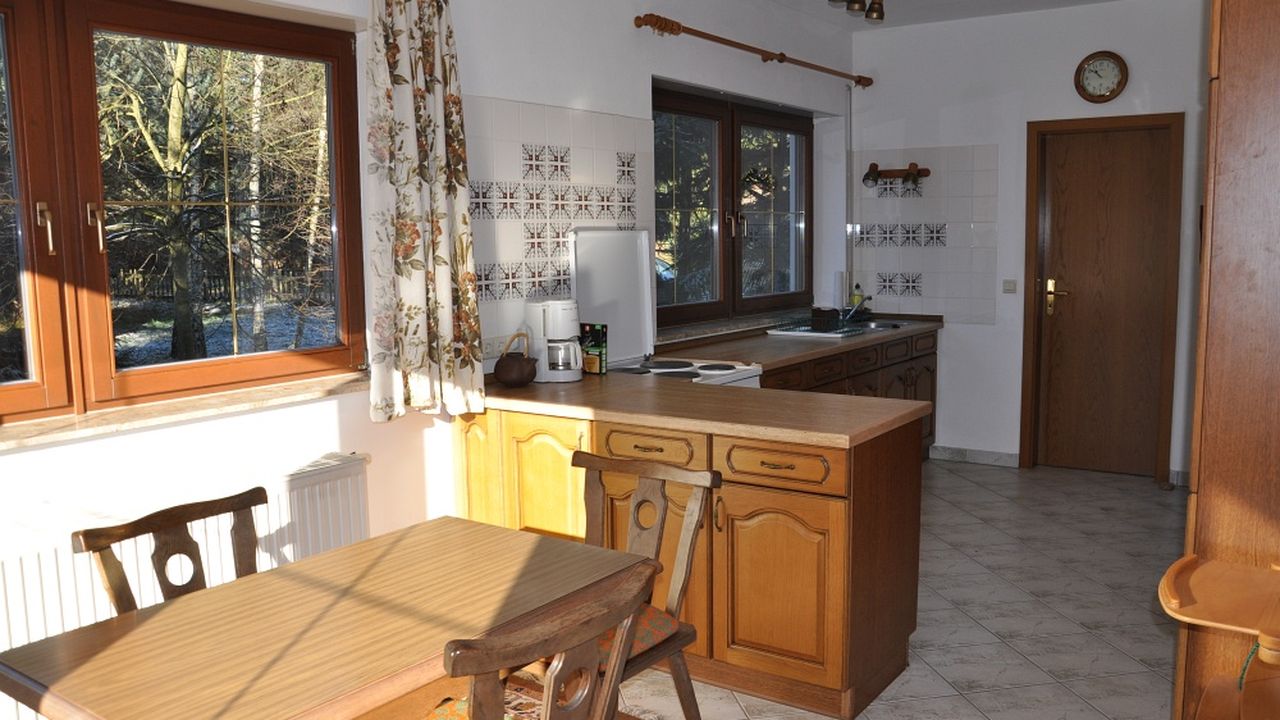 gemütliche Wohnküche mit Sitzgelegenheit gemütliche Wohnküche mit Sitzgelegenheit